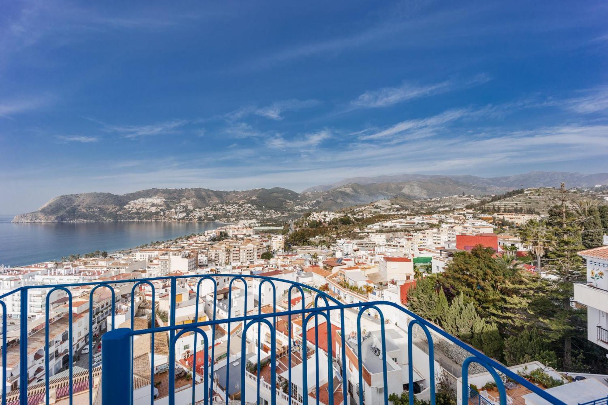 Blue Nautico - Penthouse With Stunning Views Of La Herradura ラ・エラドゥーラ エクステリア 写真